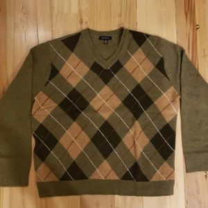 Club Room lambswool crewneck argyle sweater